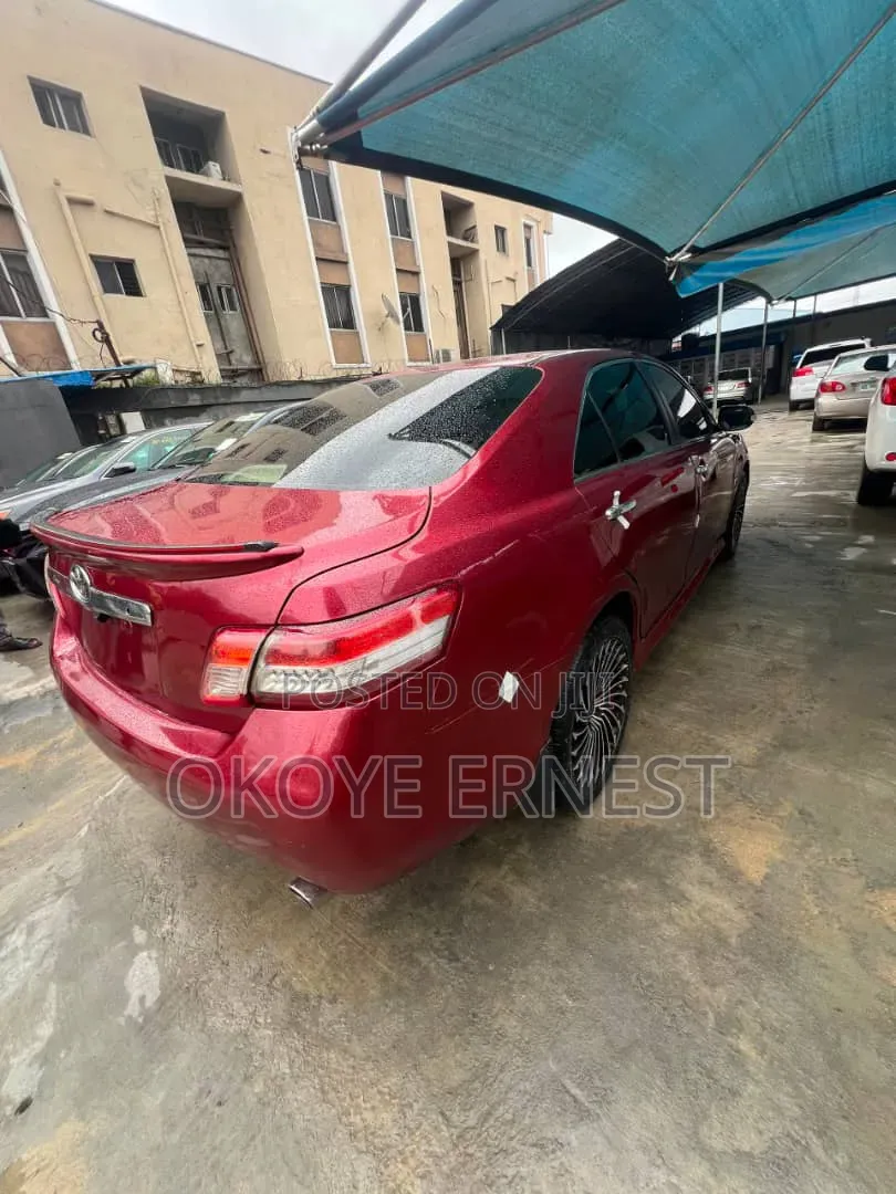 Toyota Camry 2008 Red