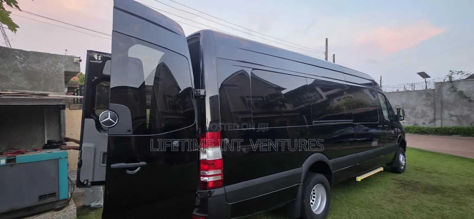 Mercedes-Benz Sprinter 2016 Black