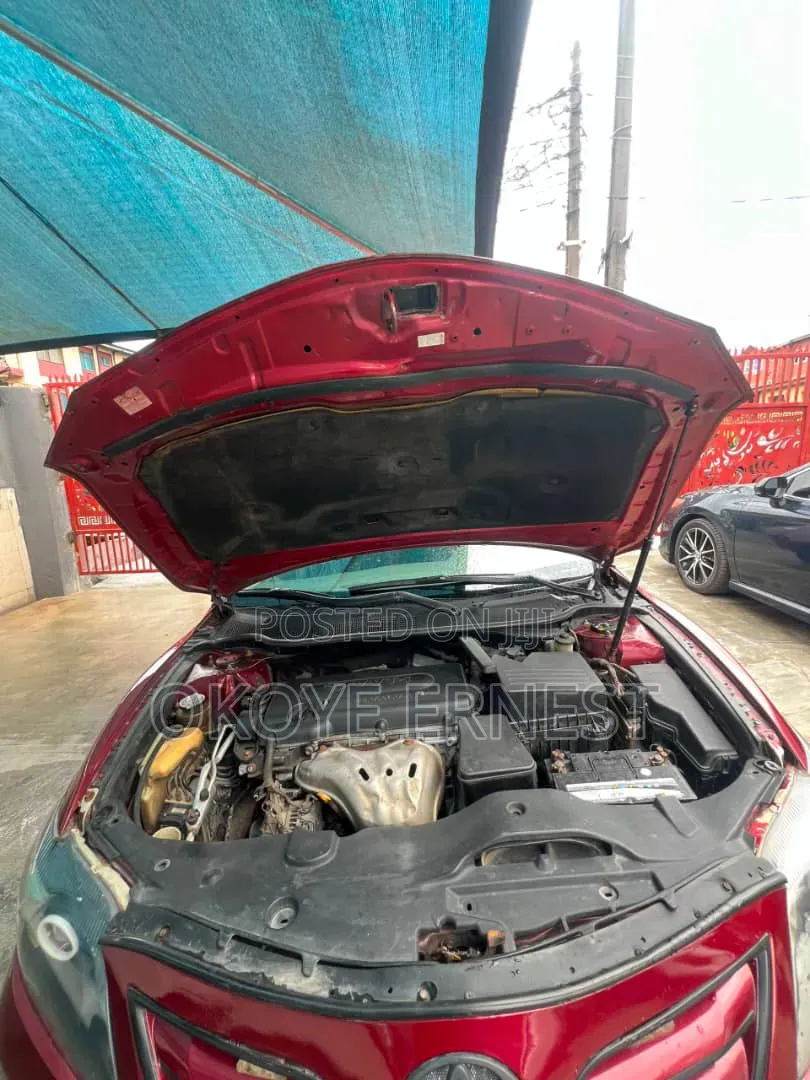 Toyota Camry 2008 Red