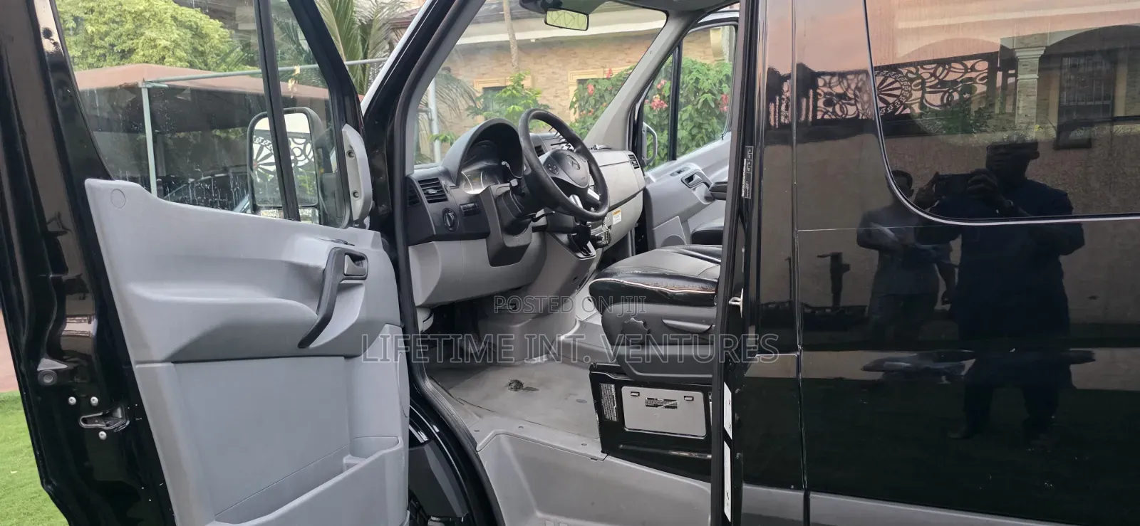 Mercedes-Benz Sprinter 2016 Black