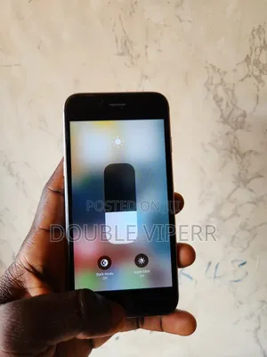 Apple iPhone 6s 32 GB White