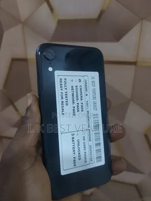 Apple iPhone XR 128 GB Black