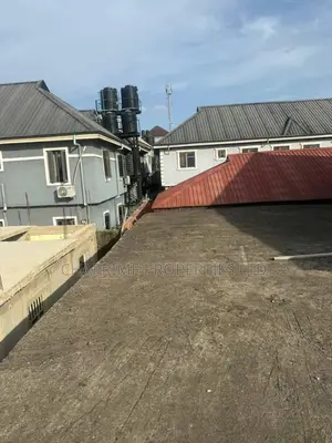 2bdrm Bungalow in Iyana Ipaja for sale