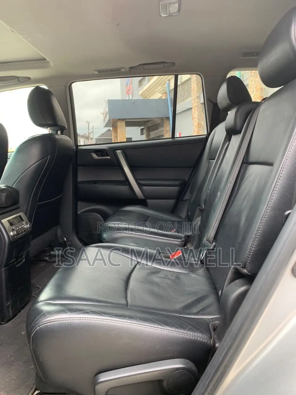 Toyota Highlander SE 2012 Silver