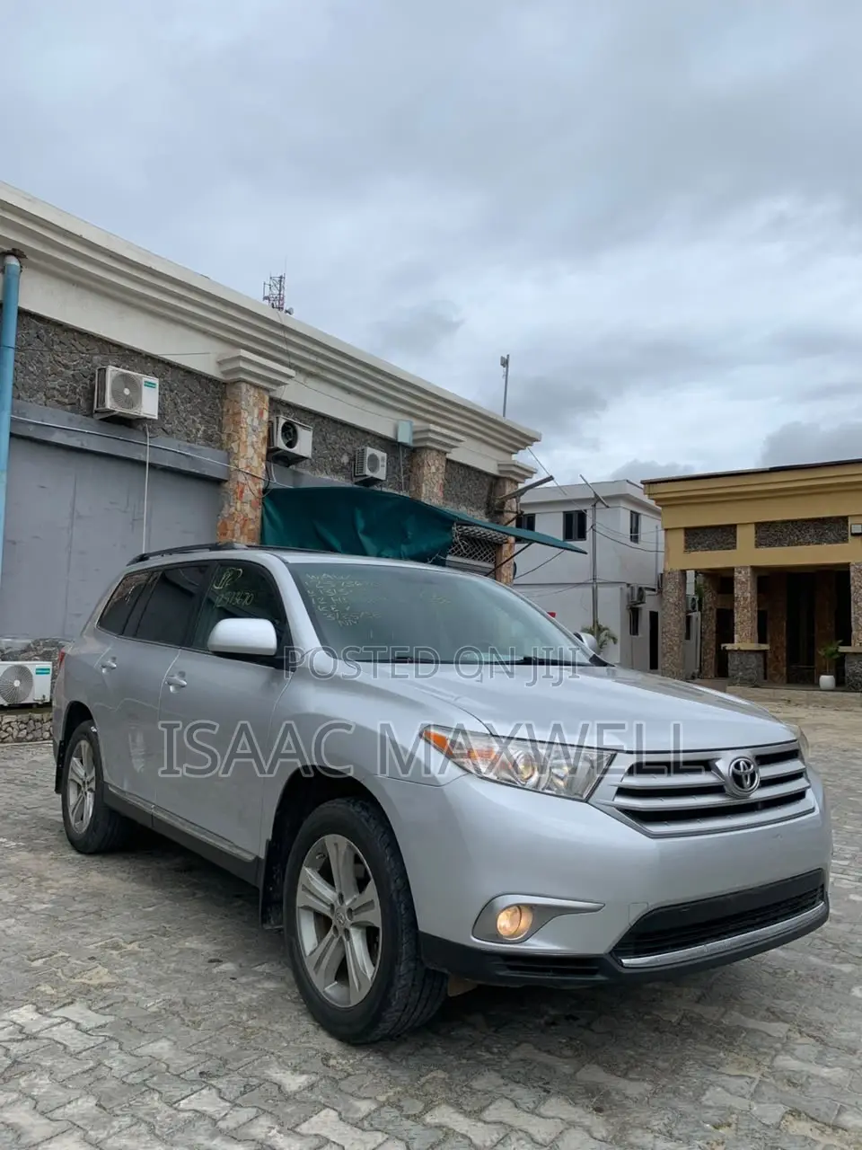 Toyota Highlander SE 2012 Silver