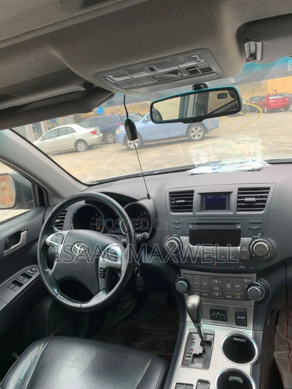 Toyota Highlander SE 2012 Silver