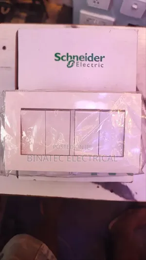 Schneider 4 Gang 2 Way Switch – Original Quality & Durable