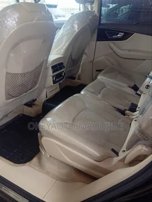 Audi Q7 2017 Black