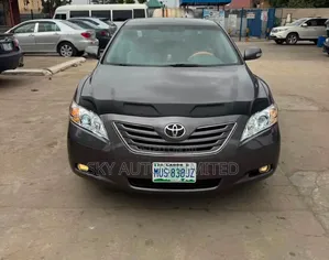 Toyota Camry XLE V6 4dr Sedan (3.5L 6cyl 6AM) 2007 Gray