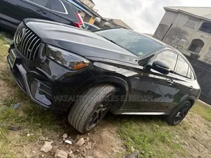 Mercedes-Benz GLE-Class 2024 Black
