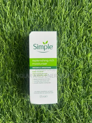 Simple Replenishing Rich Moisturiser (125 Ml)