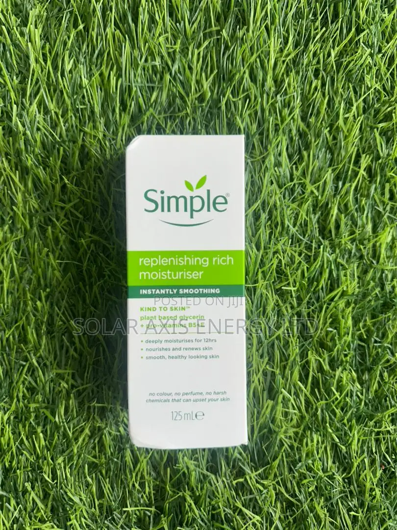 Simple Replenishing Rich Moisturiser (125 Ml)