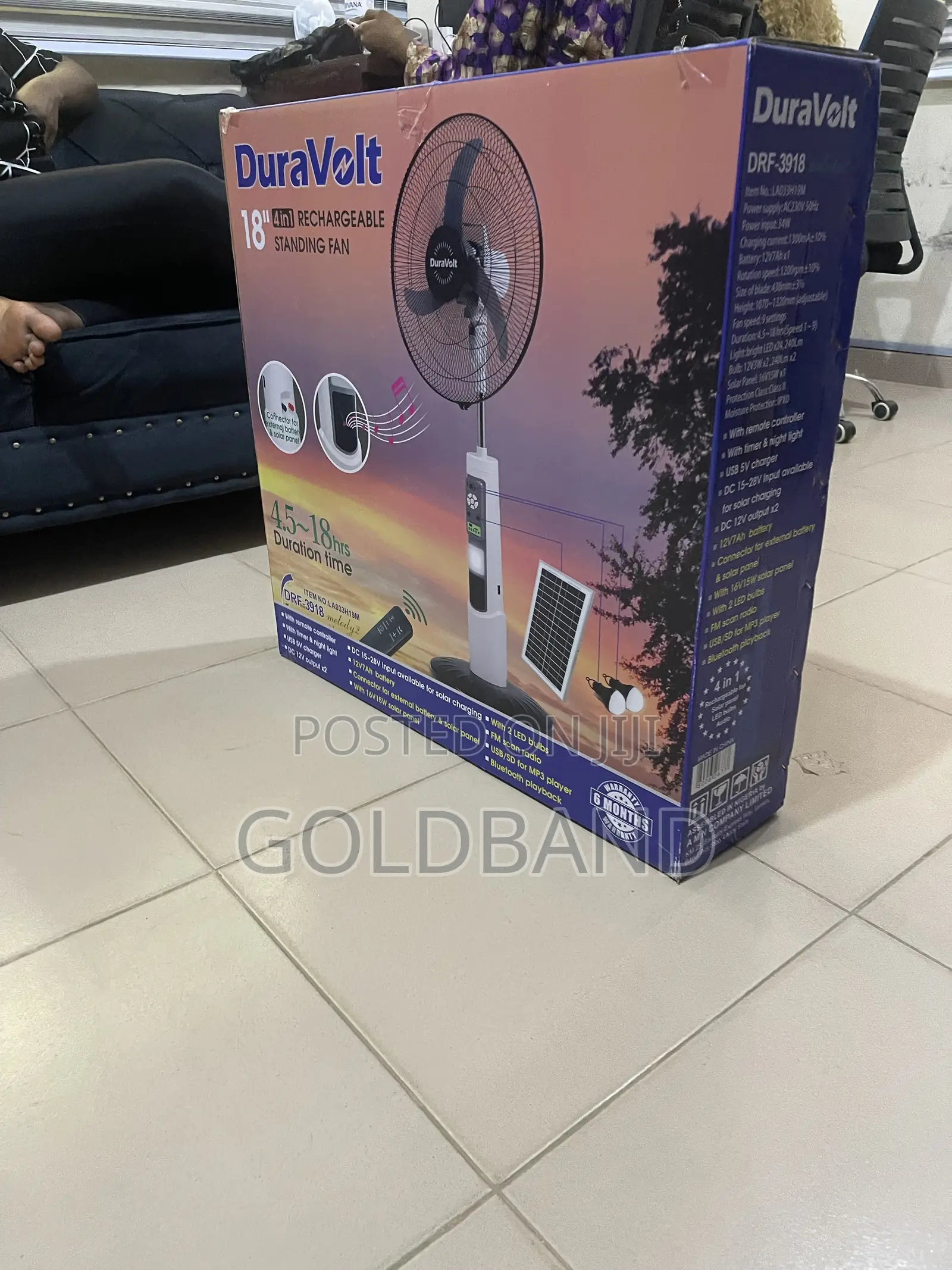 Duravolt 18" Battery-Powered Standing Fan