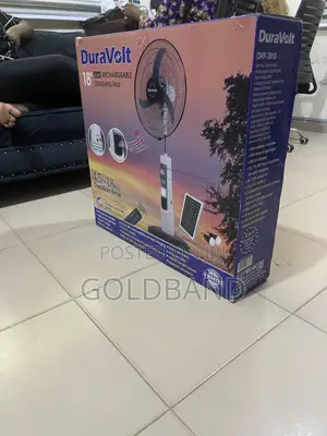 Duravolt 18" Battery-Powered Standing Fan