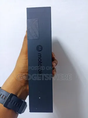 New Motorola Razr 70 Ultra 512 GB