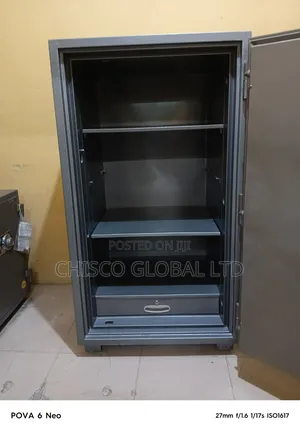Analog Safe (Gubabi 109)