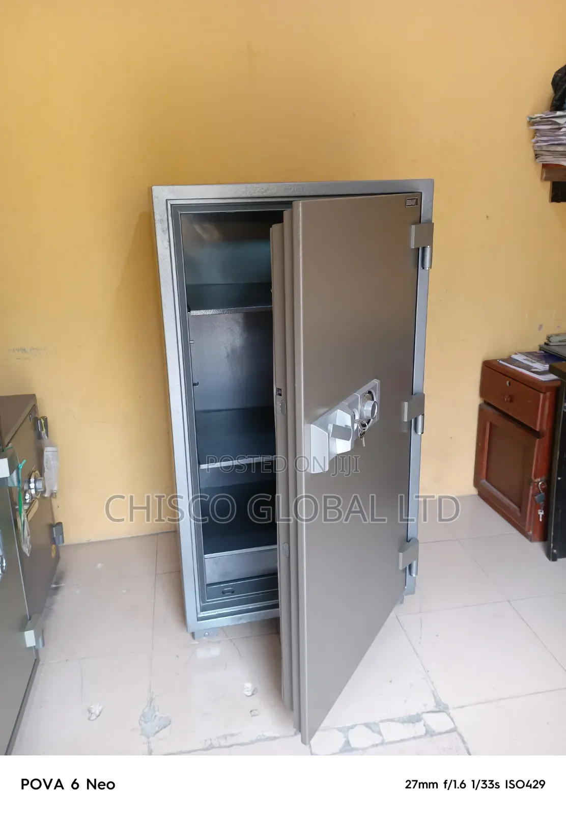 Analog Safe (Gubabi 109)