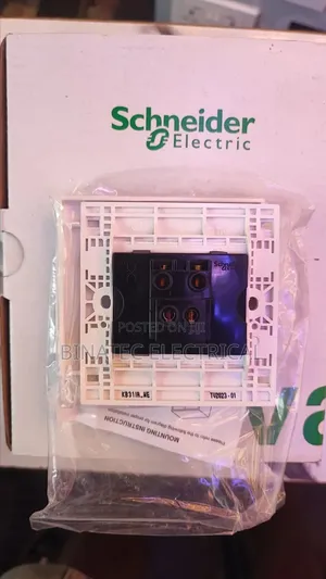 Schneider Intermediate Switch | Quality & Original