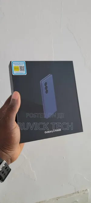 New Samsung Galaxy Z Fold6 256 GB