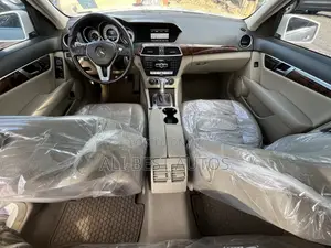 Mercedes-Benz C300 2013 White