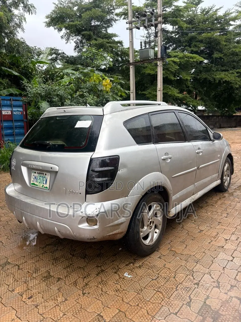 Pontiac Vibe Automatic 2004 Silver