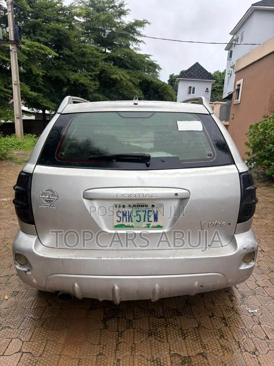 Pontiac Vibe Automatic 2004 Silver