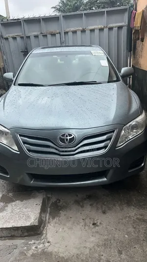 Toyota Camry 2010 Teal