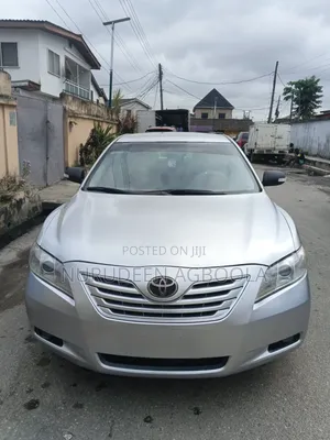 Toyota Camry 2009 Silver