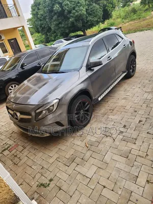Mercedes-Benz GLA 250 2015 Gray