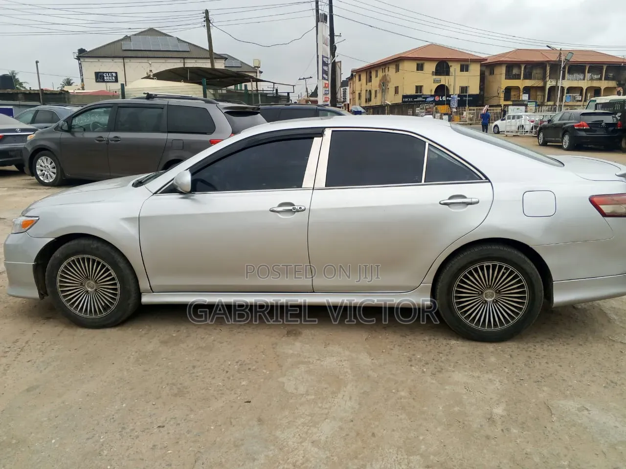 Toyota Camry 2010 Silver