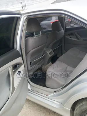 Toyota Camry 2010 Silver