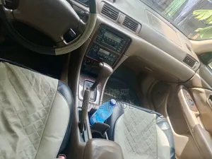 Toyota Camry 2002 Gold