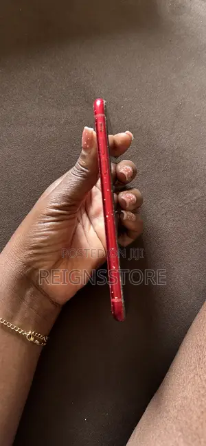 Apple iPhone XR 128 GB Red