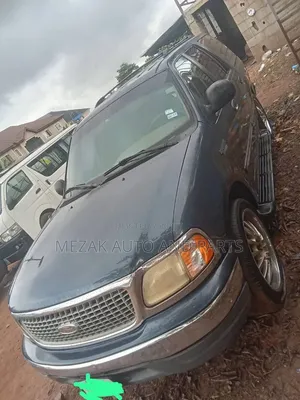 Ford Expedition 5.4 2003 Blue