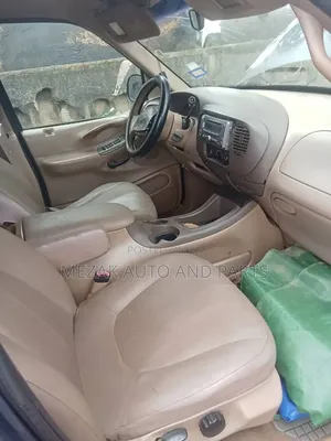 Ford Expedition 5.4 2003 Blue