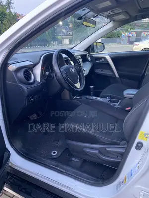 Toyota RAV4 2016 White