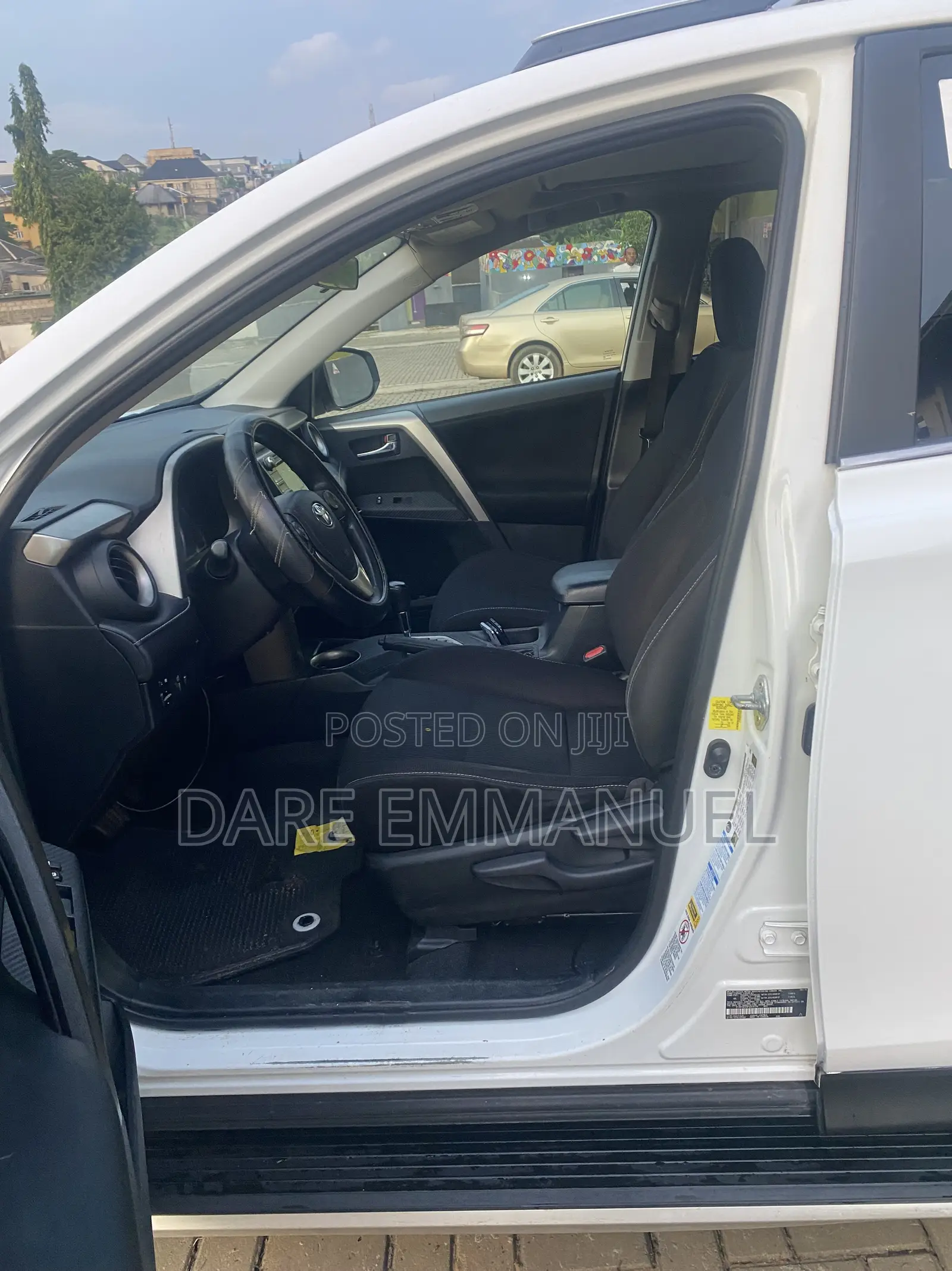 Toyota RAV4 2016 White