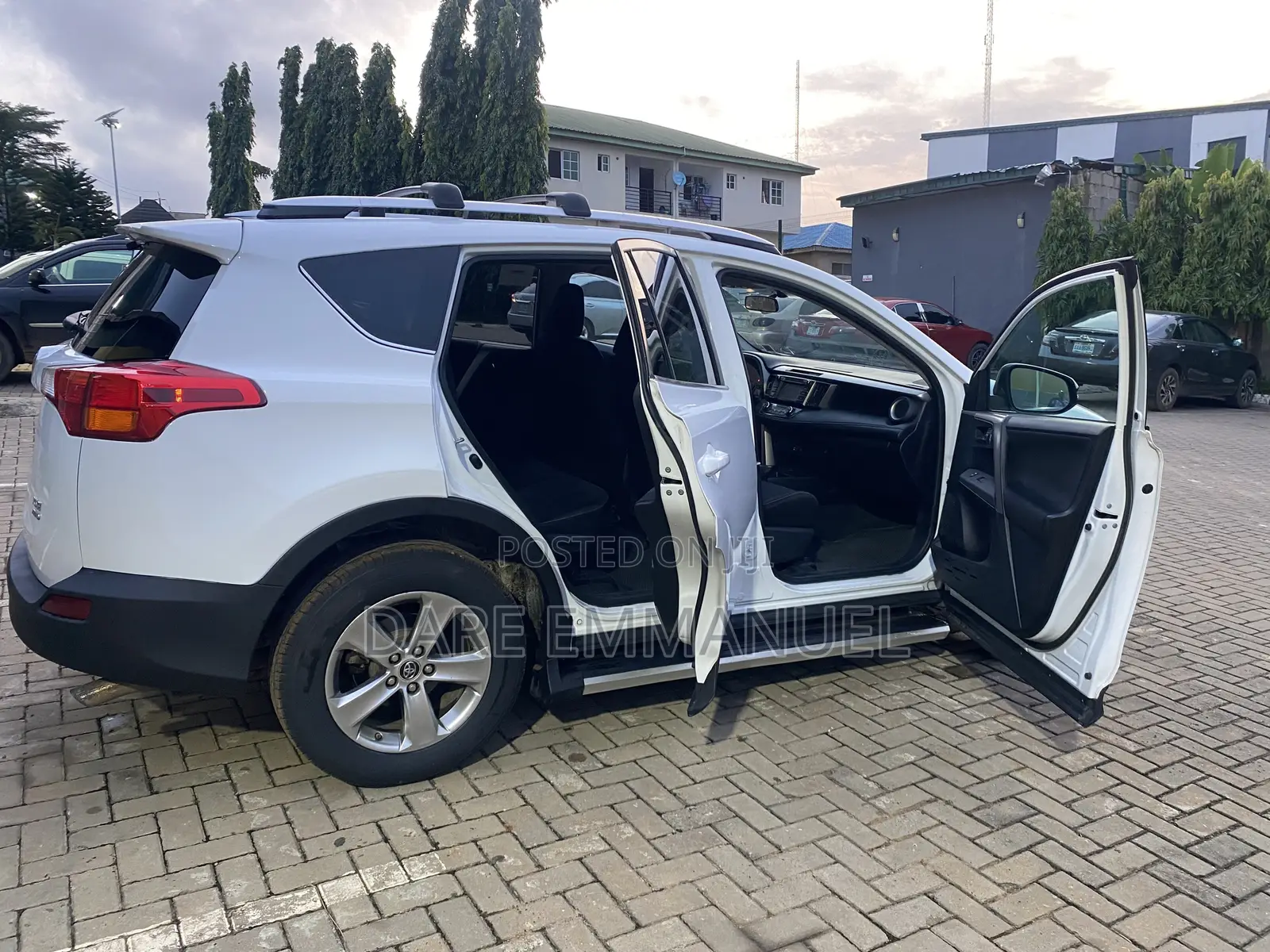 Toyota RAV4 2016 White