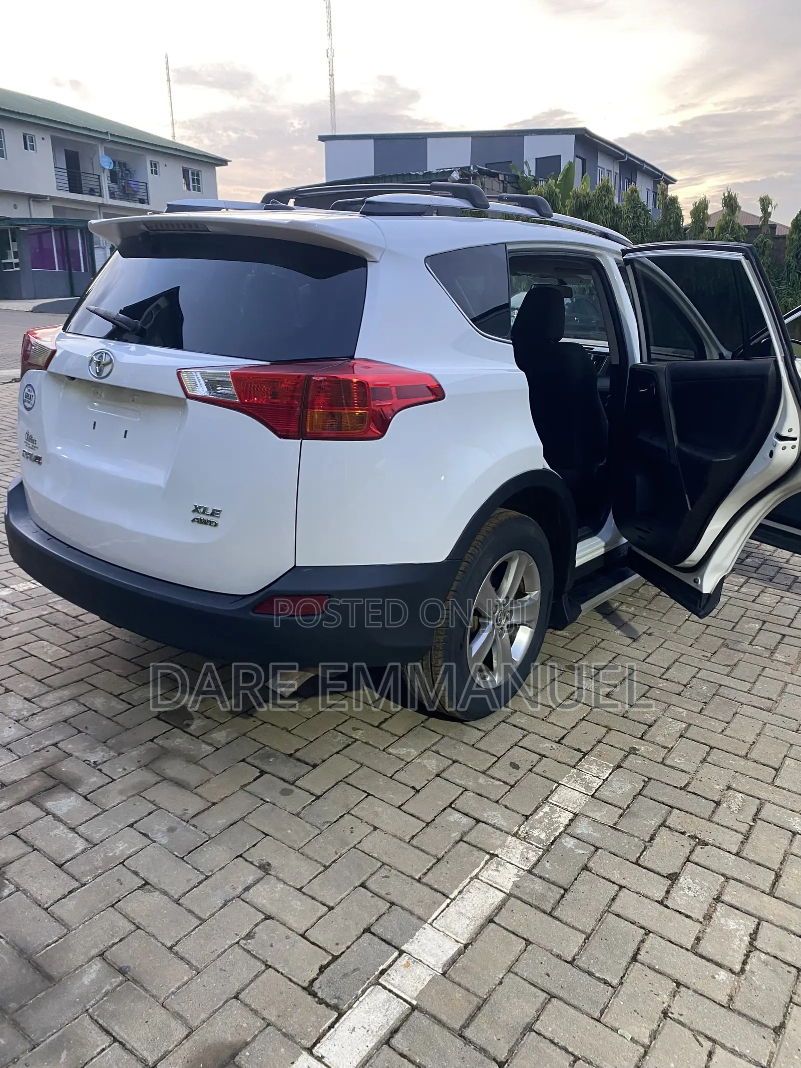 Toyota RAV4 2016 White