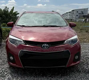 Toyota Corolla LE 4dr Sedan (1.8L 4cyl CVT) 2014 Red