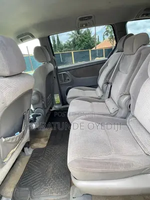 Toyota Sienna 2008 Gold