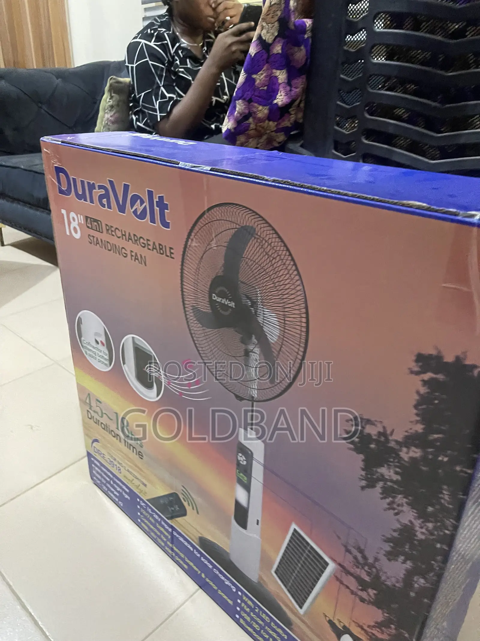 Duravolt 18" Rechargeable Indoor Standing Fan