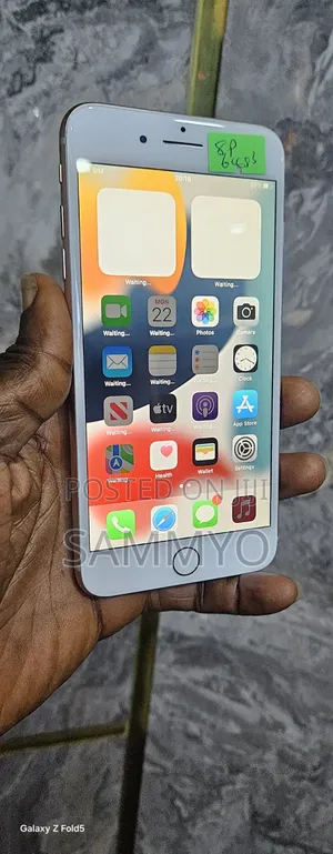 Apple iPhone 8 64 GB White