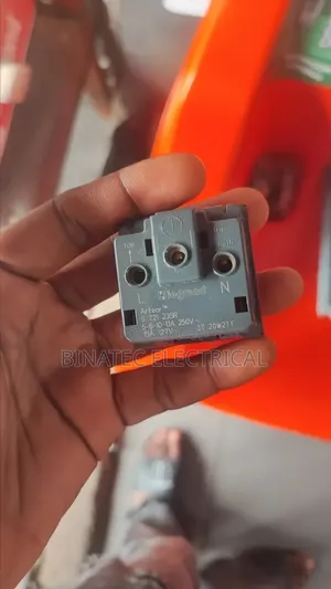 Legrand 13A Single UPS Socket Red | Module Plate & Floor Box