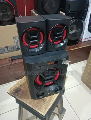Brand New LG Xboom 40W Sound System Bluetooth USB Powerful Sound 2yrs