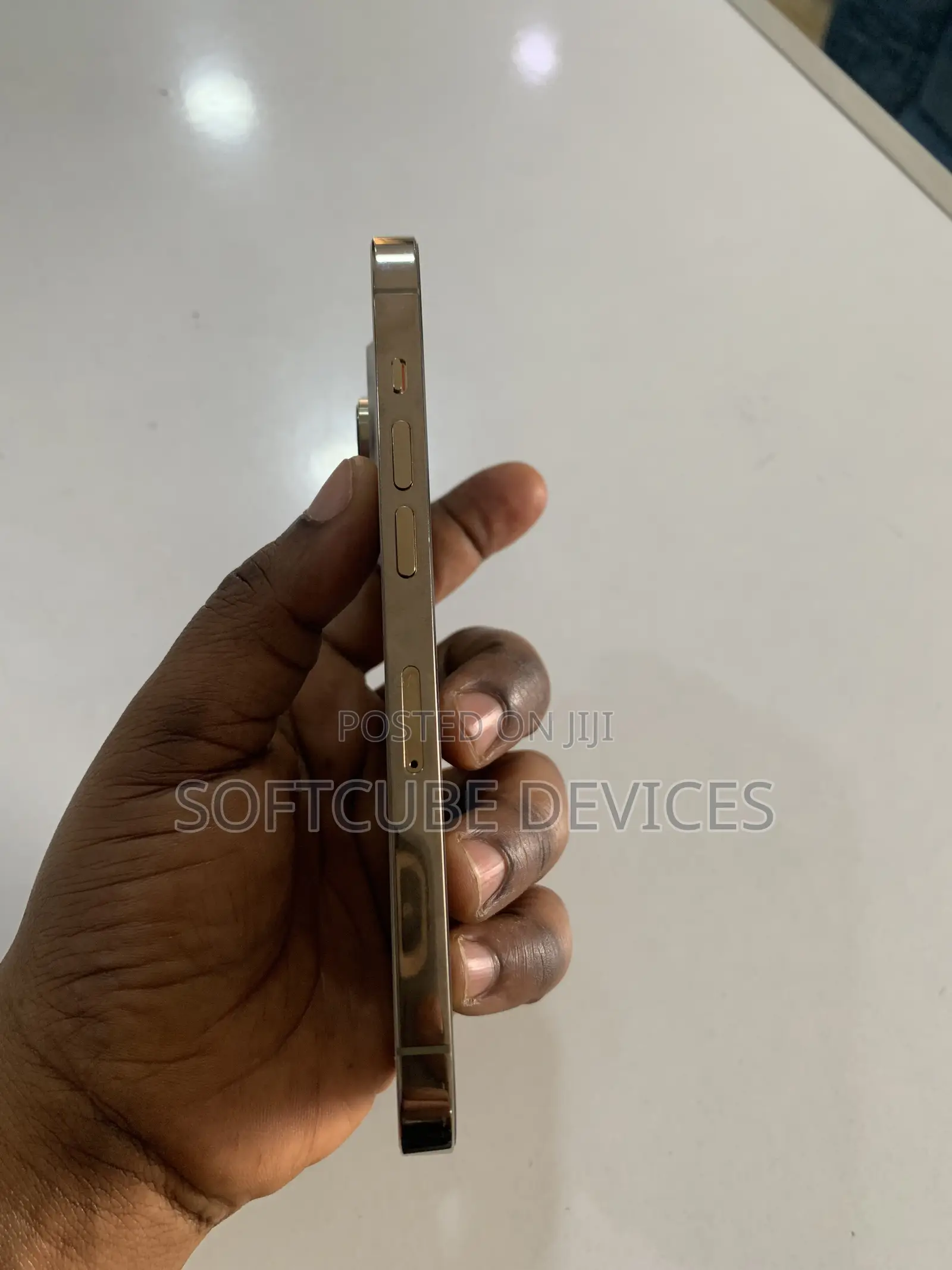 Apple iPhone 14 Pro 128 GB Gold