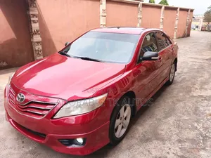 Toyota Camry LE 4dr Sedan (2.5L 4cyl 6AM) 2010 Red