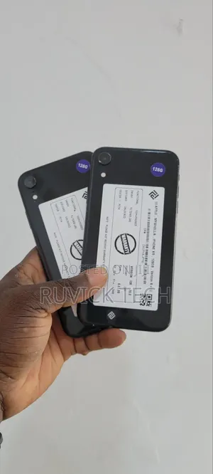 Apple iPhone XR 64 GB Black
