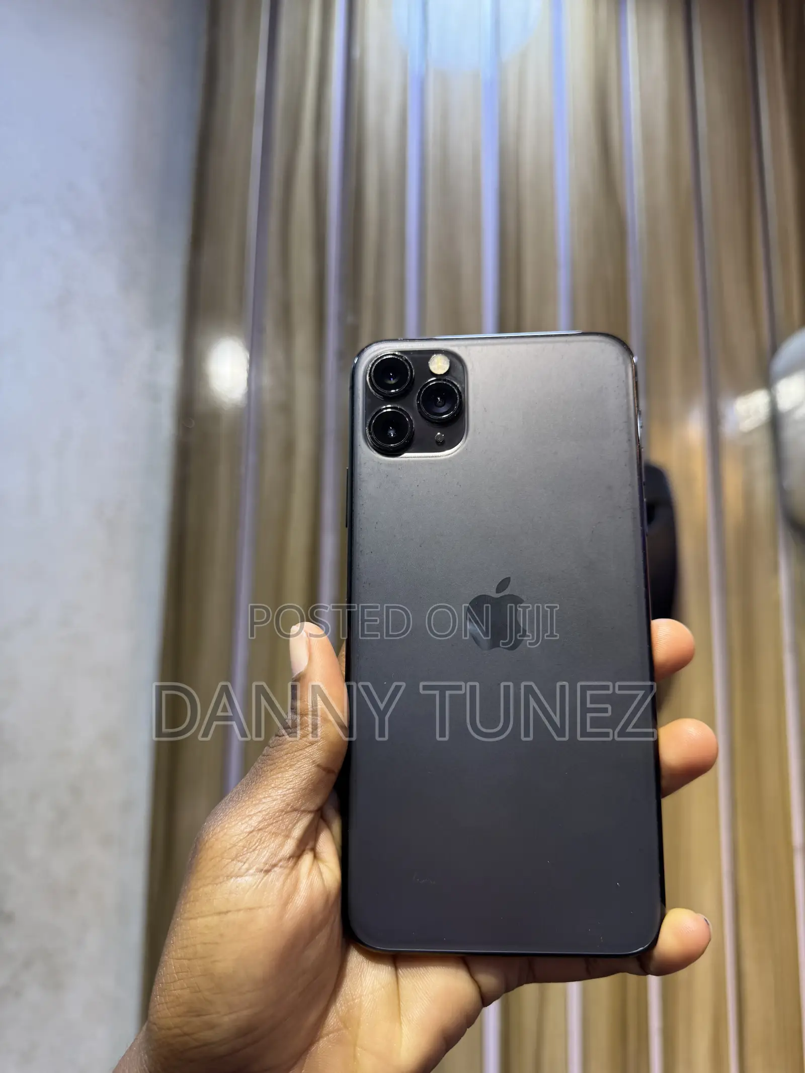 Apple iPhone 11 Pro Max 64 GB Black