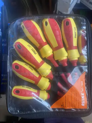 7 Piece Set of Insulated Screwdriver Set.